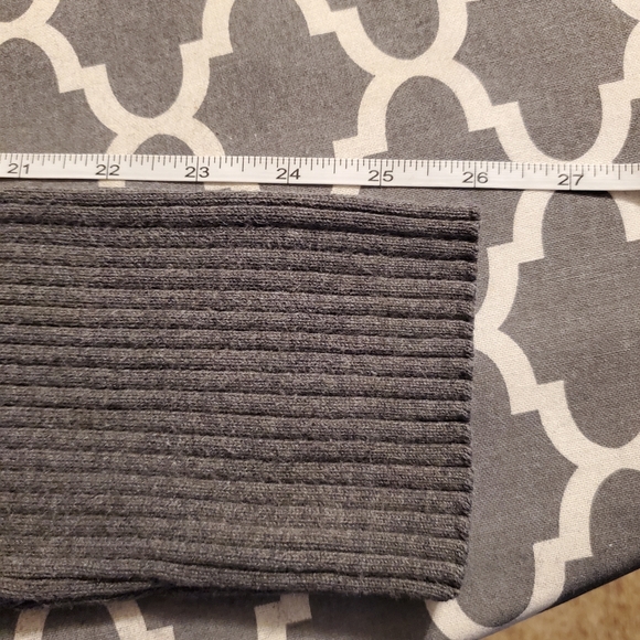 Chaps Ralph Lauren Turtleneck - Picture 4 of 9